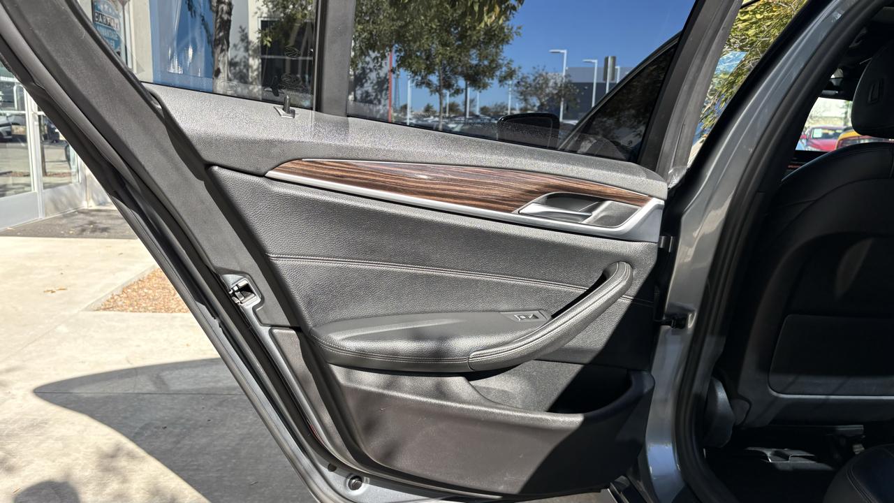 BMW 5-Series 530e iPerformance 2019