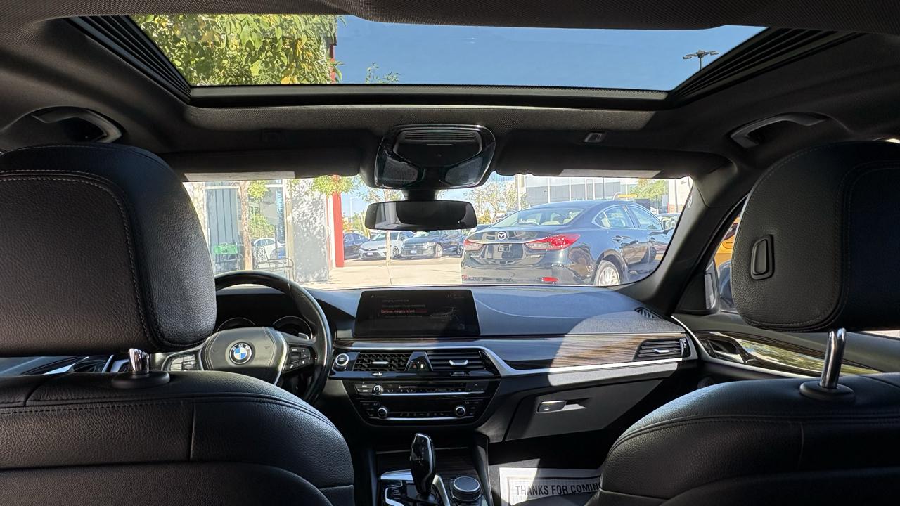 BMW 5-Series 530e iPerformance 2019