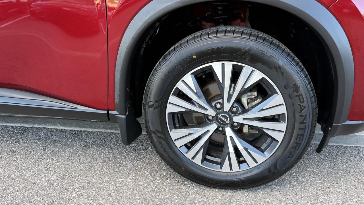 Nissan Rogue SV 2023