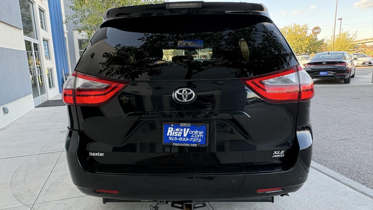 Toyota Sienna XLE 7-Passenger AWD 2020