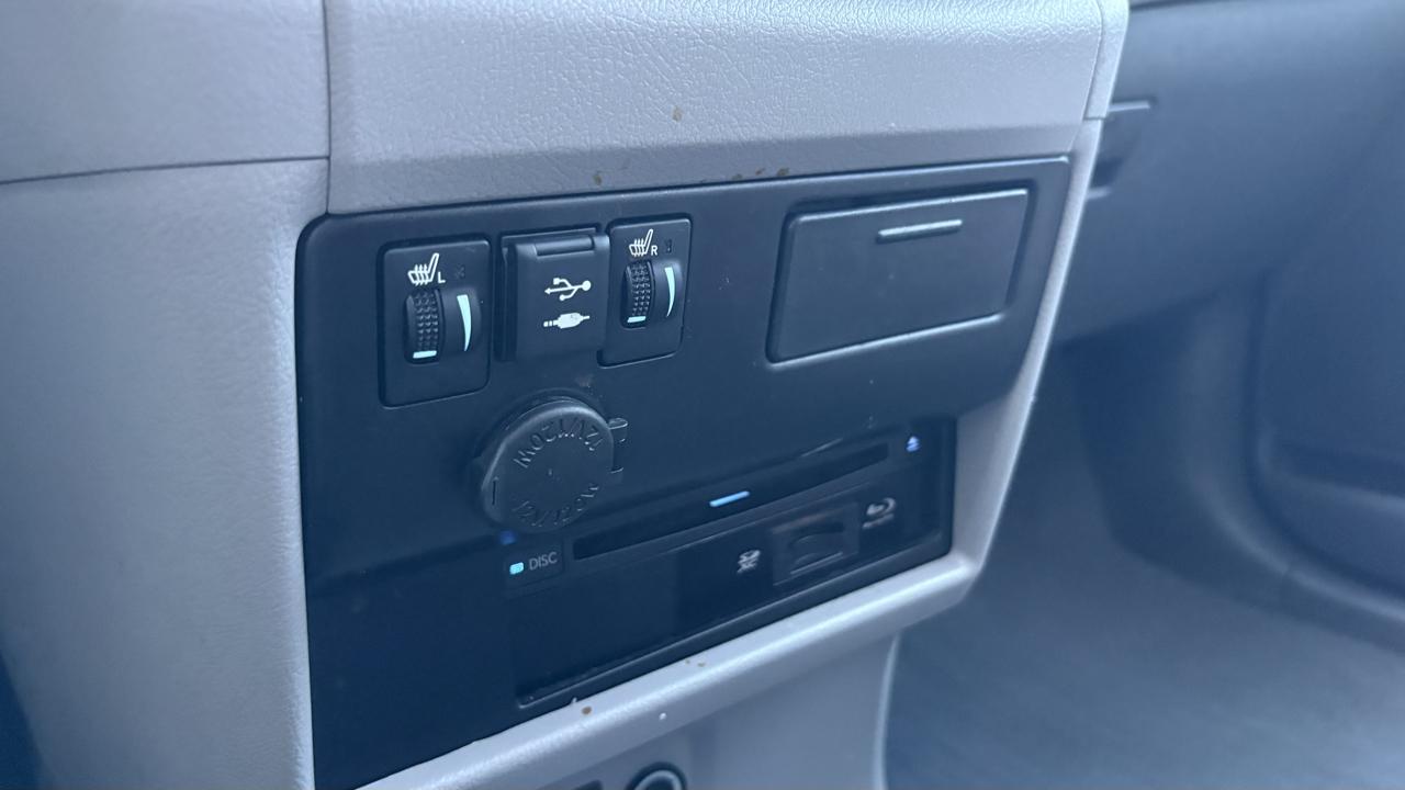 Toyota Sienna XLE 7-Passenger AWD 2020