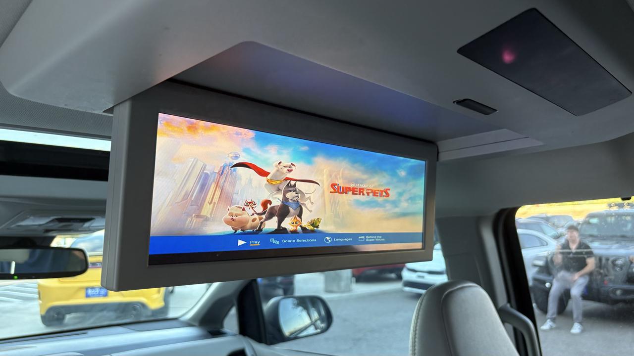 Toyota Sienna XLE 7-Passenger AWD 2020