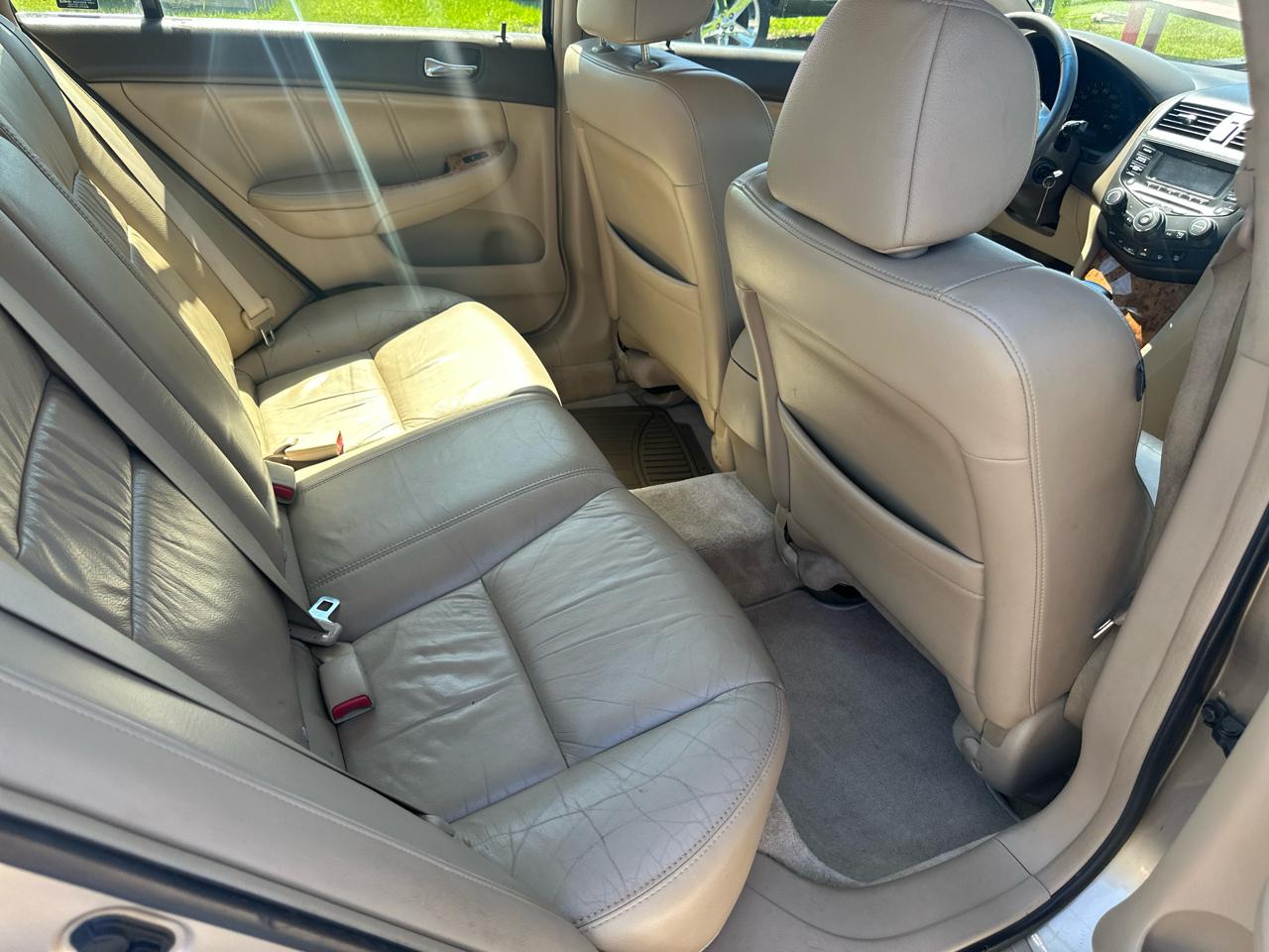 Honda Accord Sdn EX-L V6 AT 2005