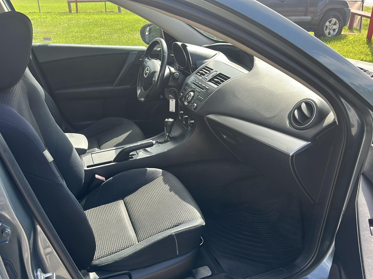 Mazda MAZDA3 5dr HB Auto i Touring 2012