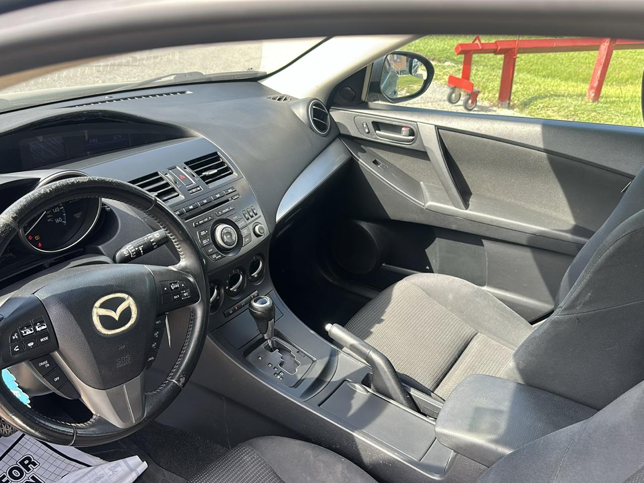 Mazda MAZDA3 5dr HB Auto i Touring 2012