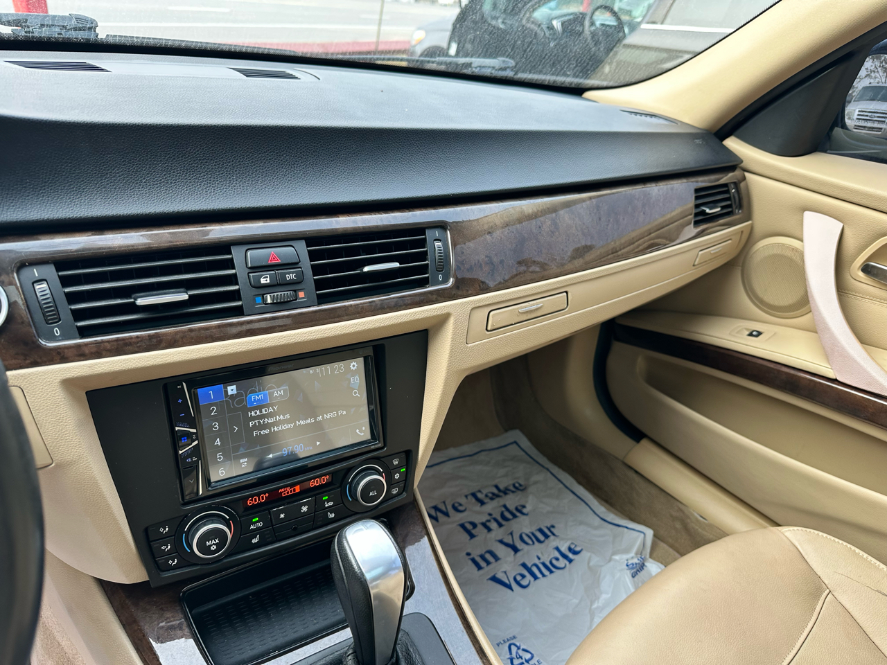 BMW 3-Series 328i SA SULEV 2011