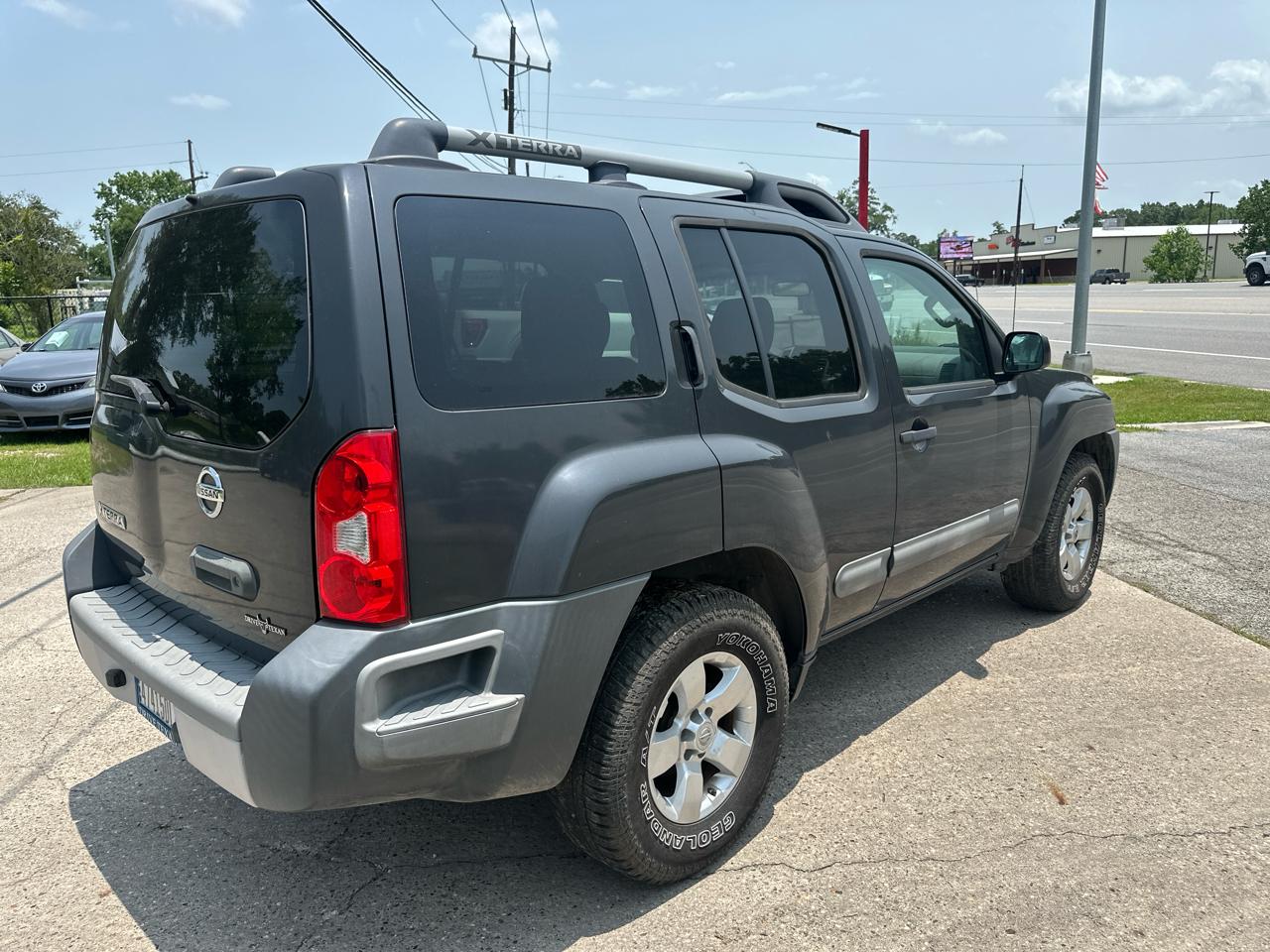 Nissan Xterra 2WD 4dr Auto S 2013