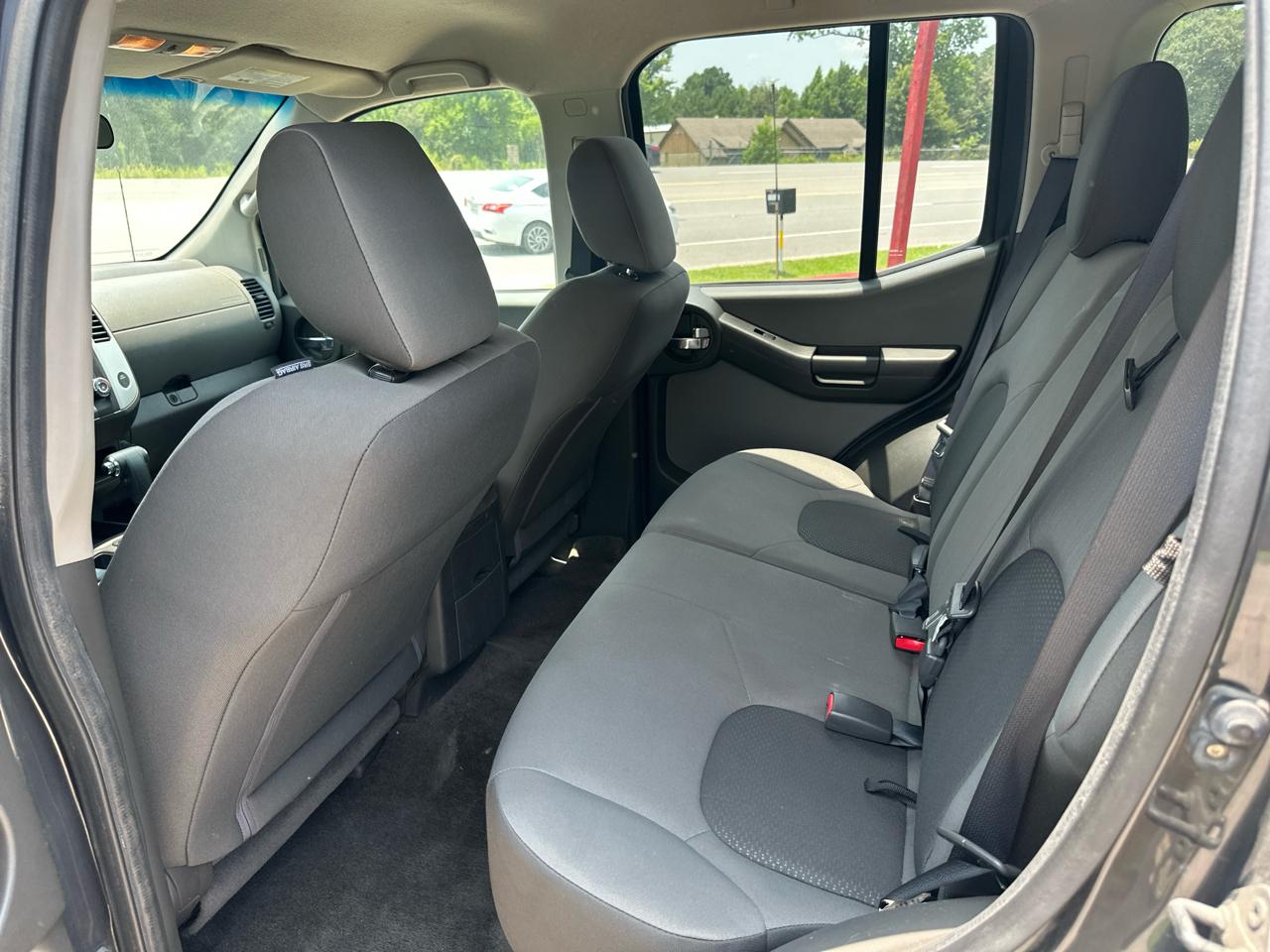 Nissan Xterra 2WD 4dr Auto S 2013