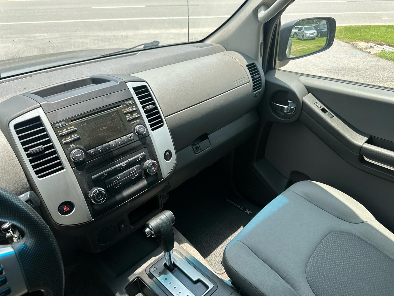 Nissan Xterra 2WD 4dr Auto S 2013