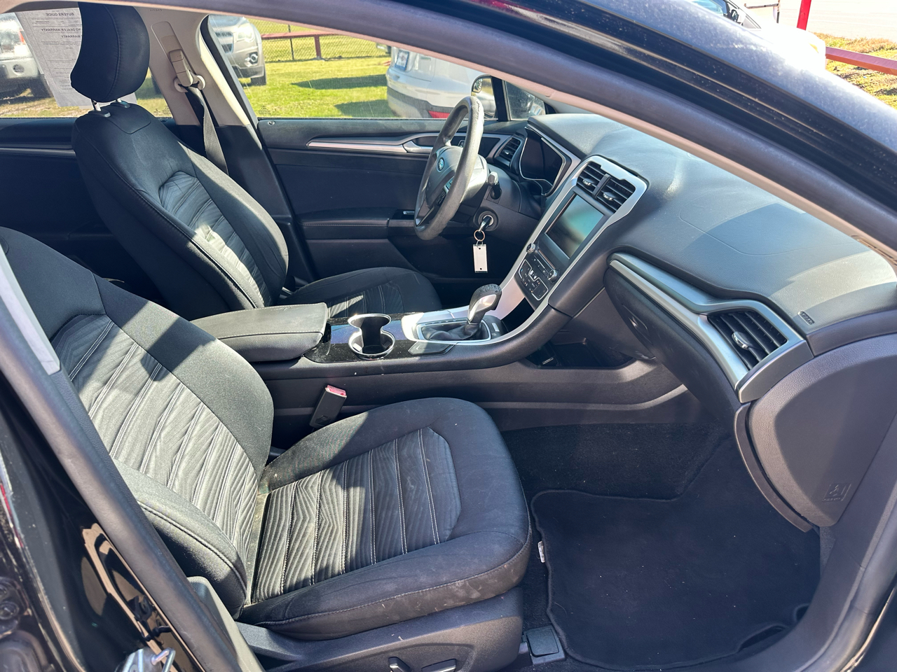 Ford Fusion 4dr Sdn SE FWD 2016