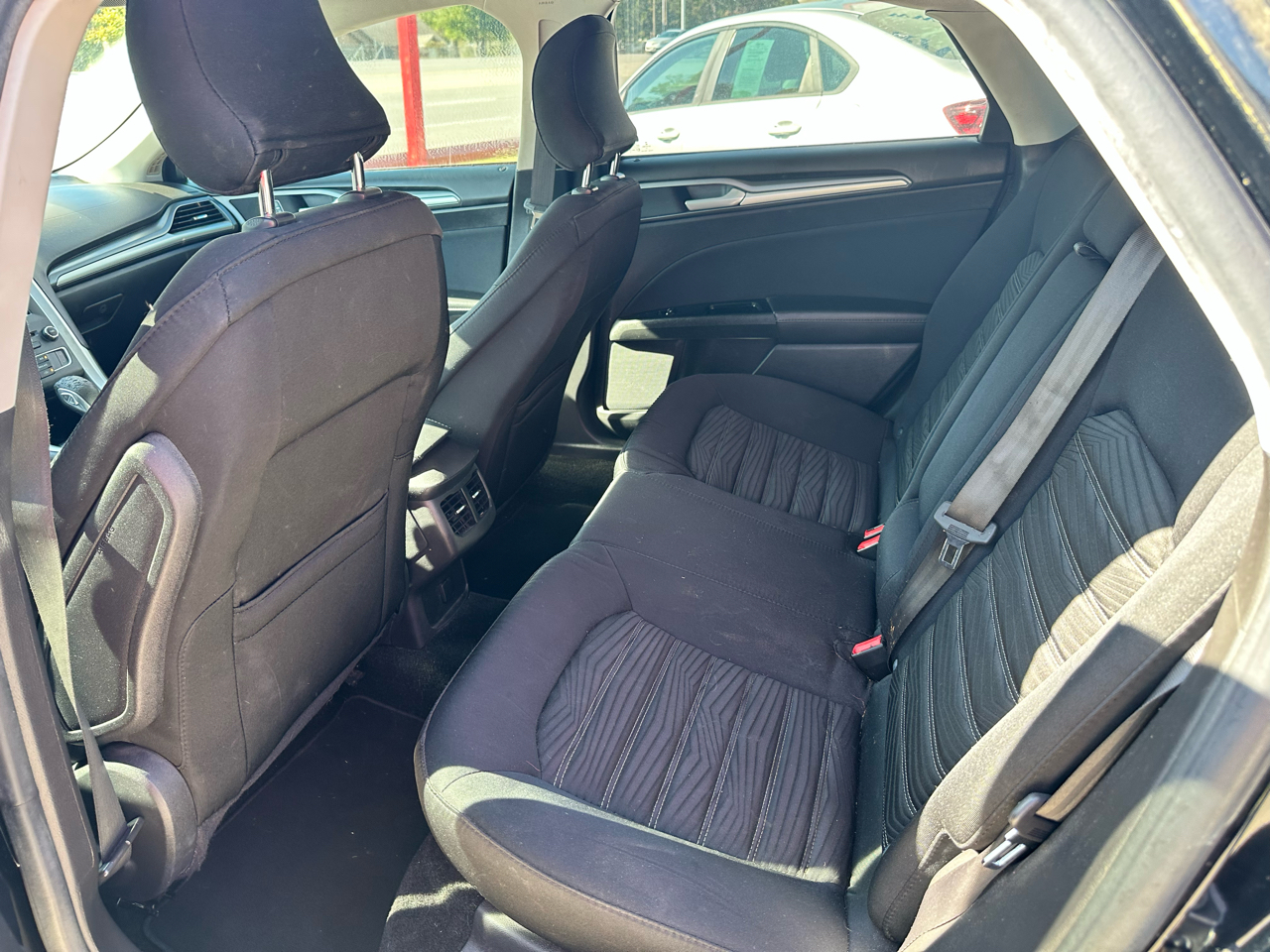 Ford Fusion 4dr Sdn SE FWD 2016