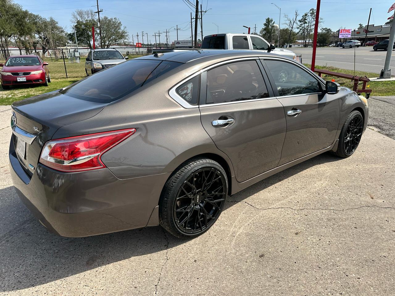 Nissan Altima 4dr Sdn I4 2.5 SL 2013