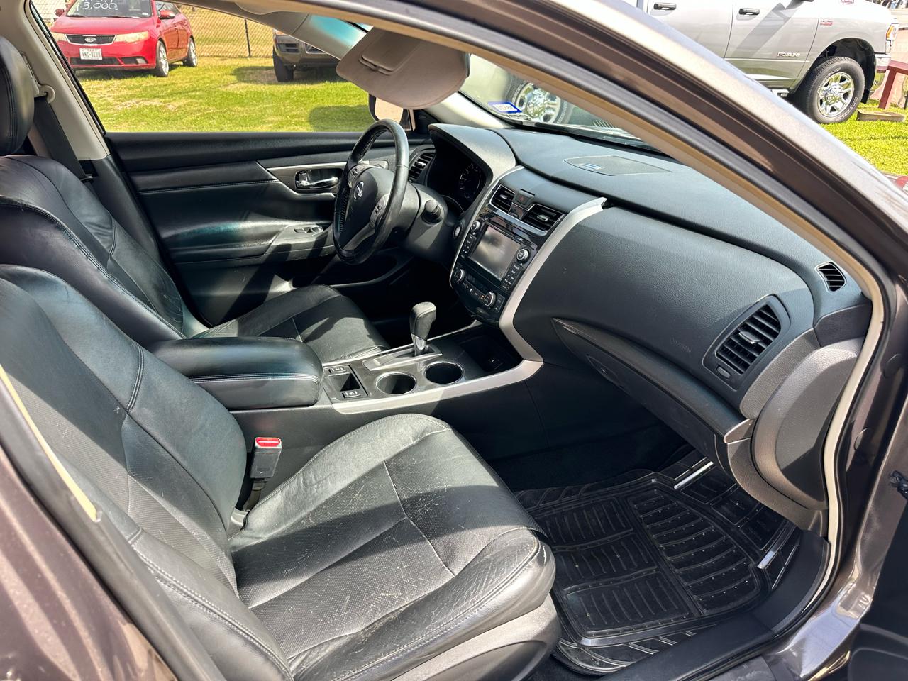 Nissan Altima 4dr Sdn I4 2.5 SL 2013