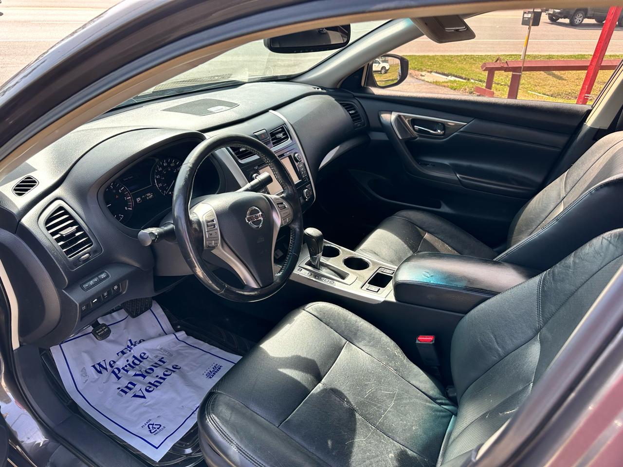 Nissan Altima 4dr Sdn I4 2.5 SL 2013