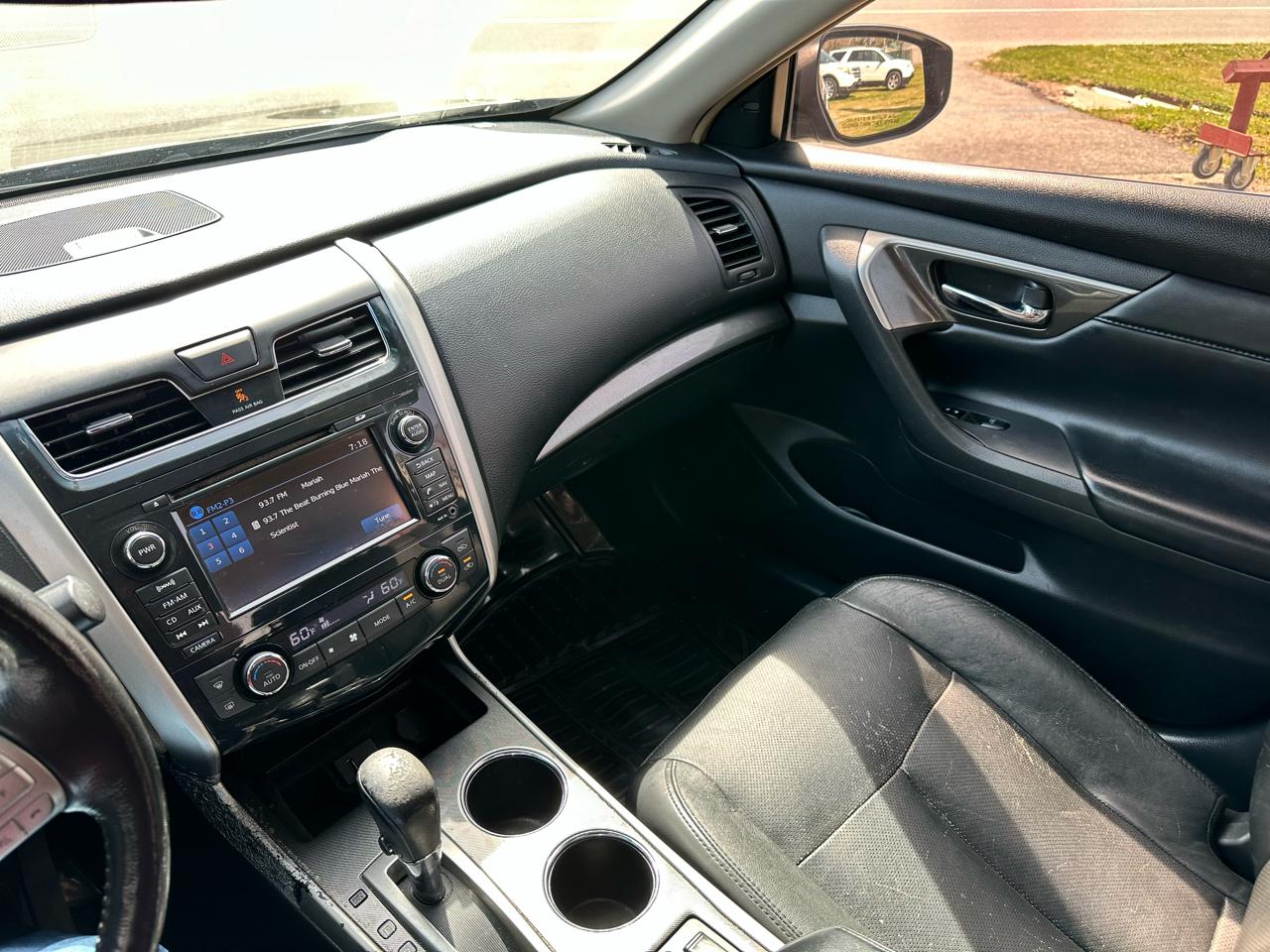 Nissan Altima 4dr Sdn I4 2.5 SL 2013