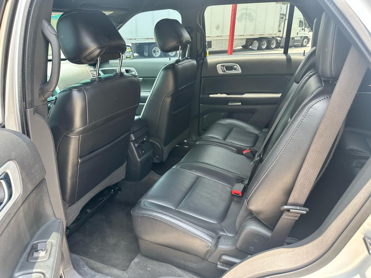 Ford Explorer FWD 4dr XLT 2013