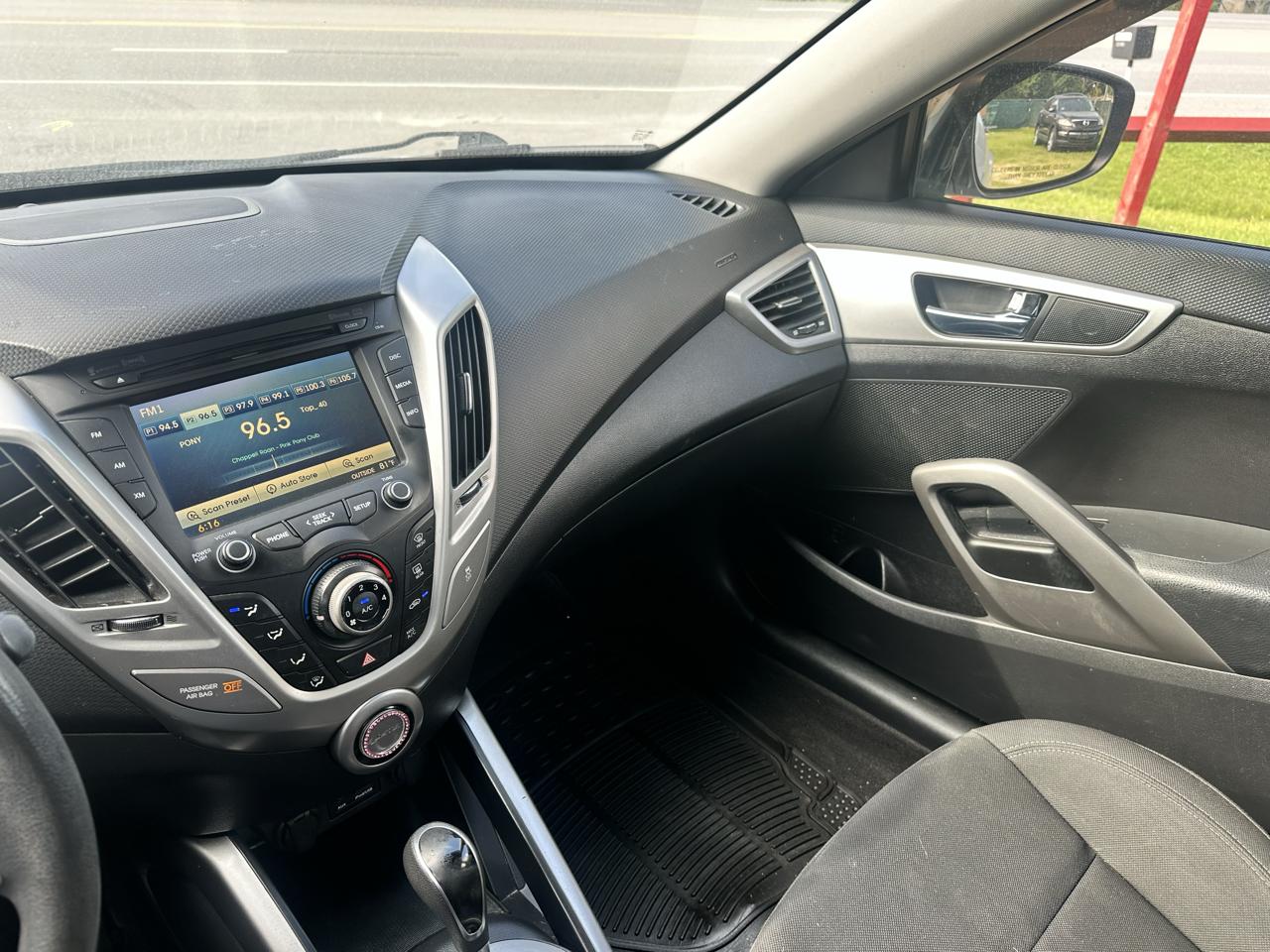 Hyundai Veloster 3dr Cpe Auto 2015