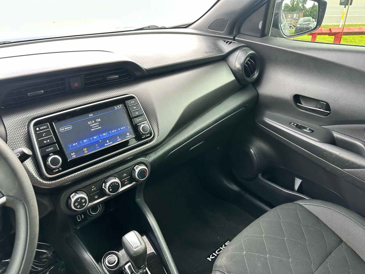 Nissan Kicks S FWD 2020