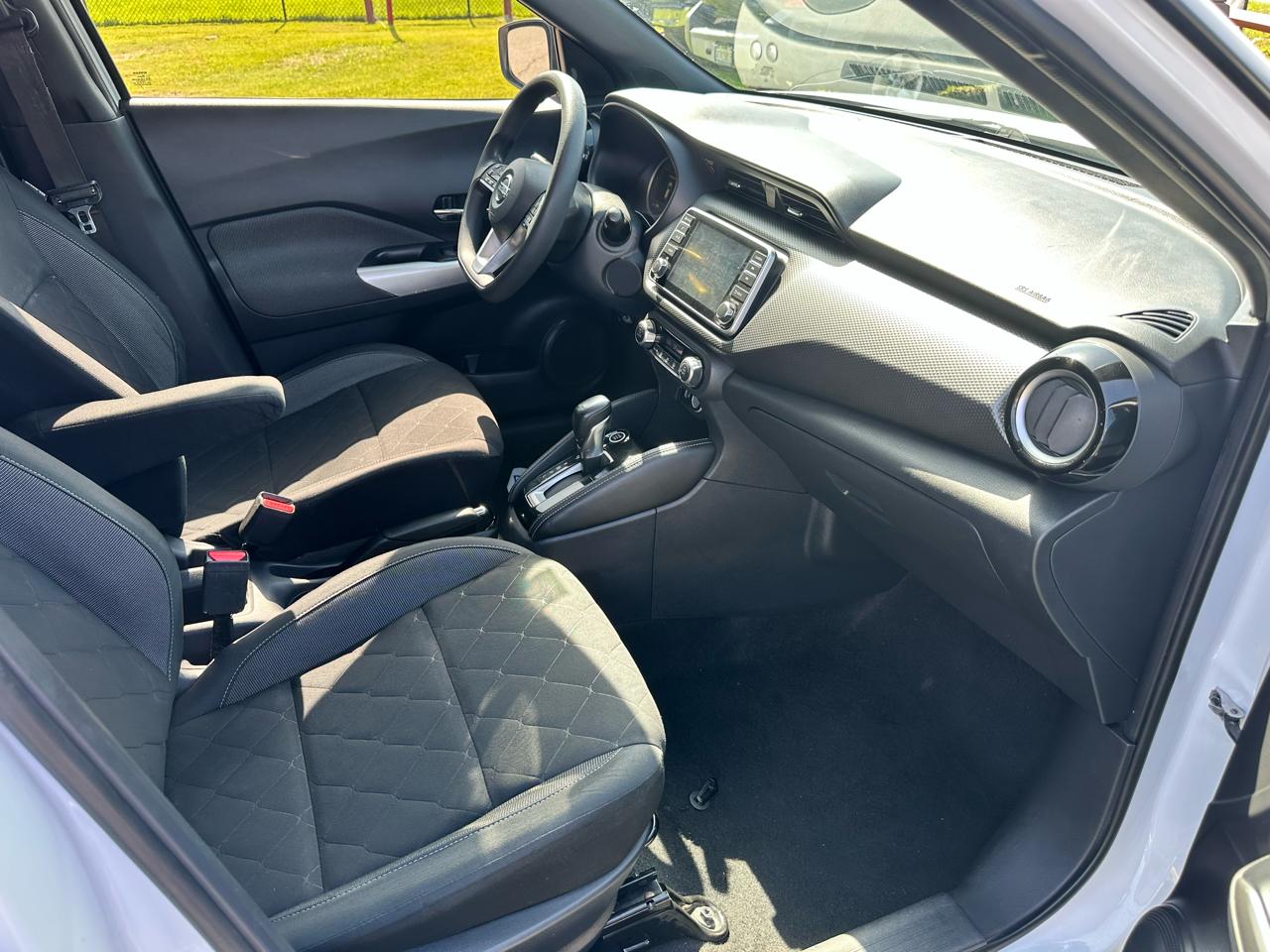 Nissan Kicks SV FWD 2019