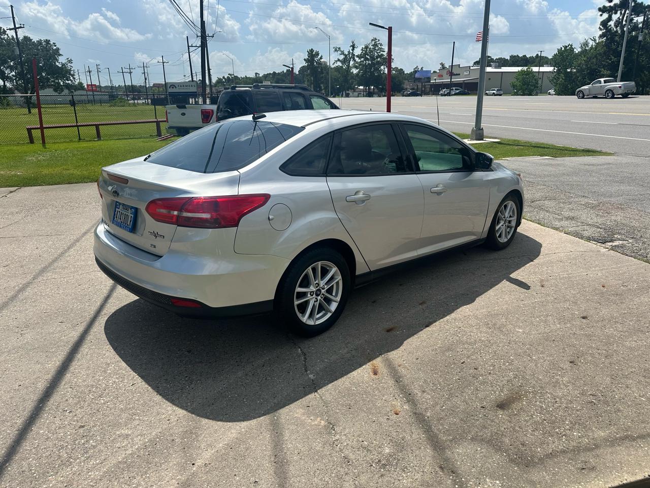 Ford Focus SE Sedan 2018