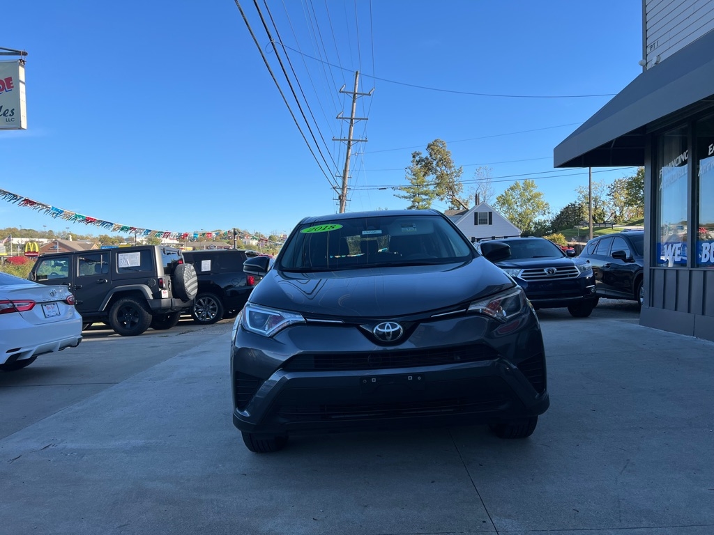 Toyota RAV4 LE FWD 2018 Toyota RAV4 LE FWD 2018