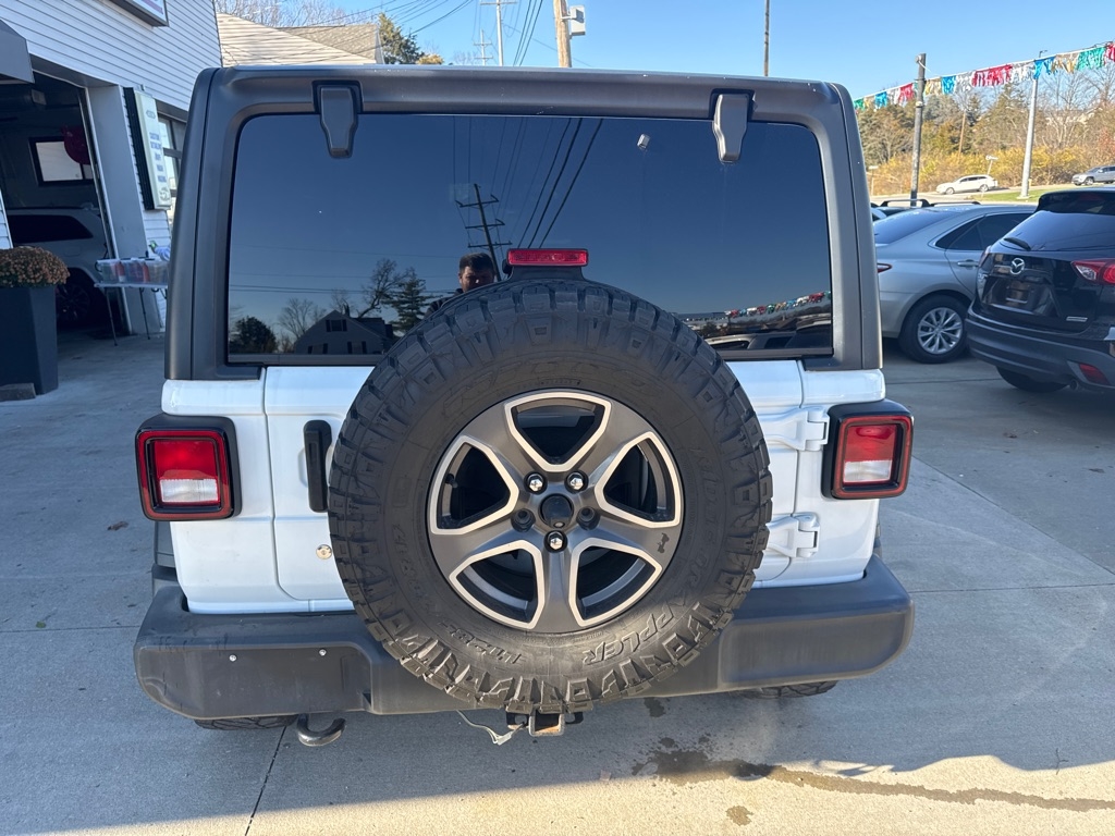 Jeep Wrangler Unlimited Sport 2018