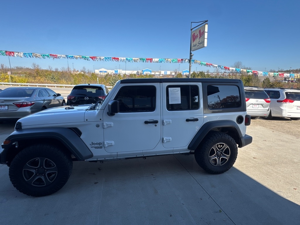 Jeep Wrangler Unlimited Sport 2018