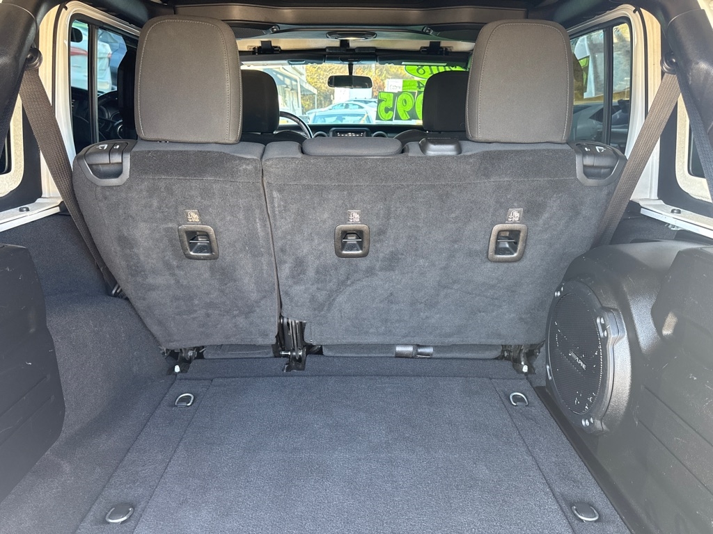 Jeep Wrangler Unlimited Sport 2018