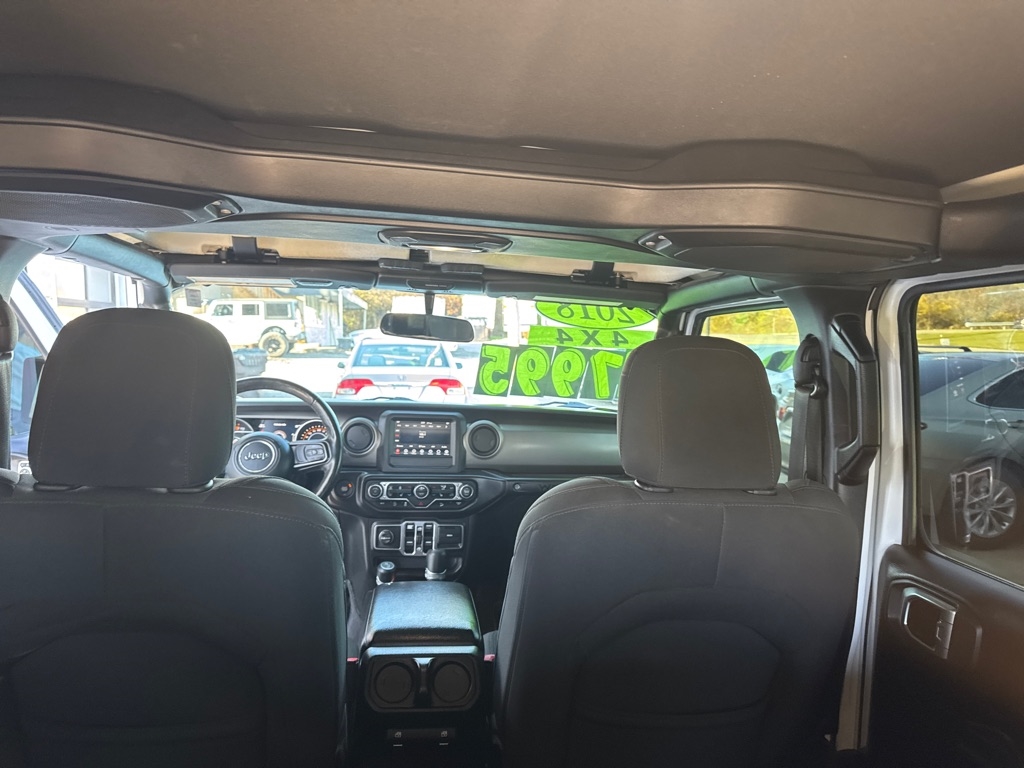 Jeep Wrangler Unlimited Sport 2018