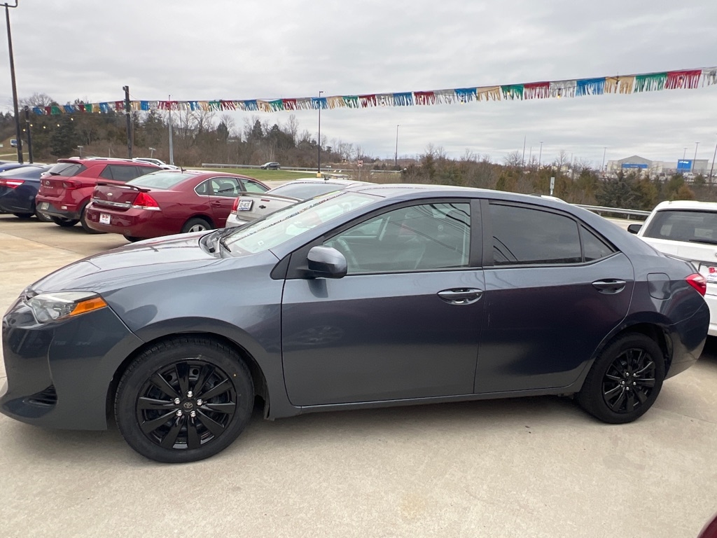 Toyota Corolla L CVT 2019