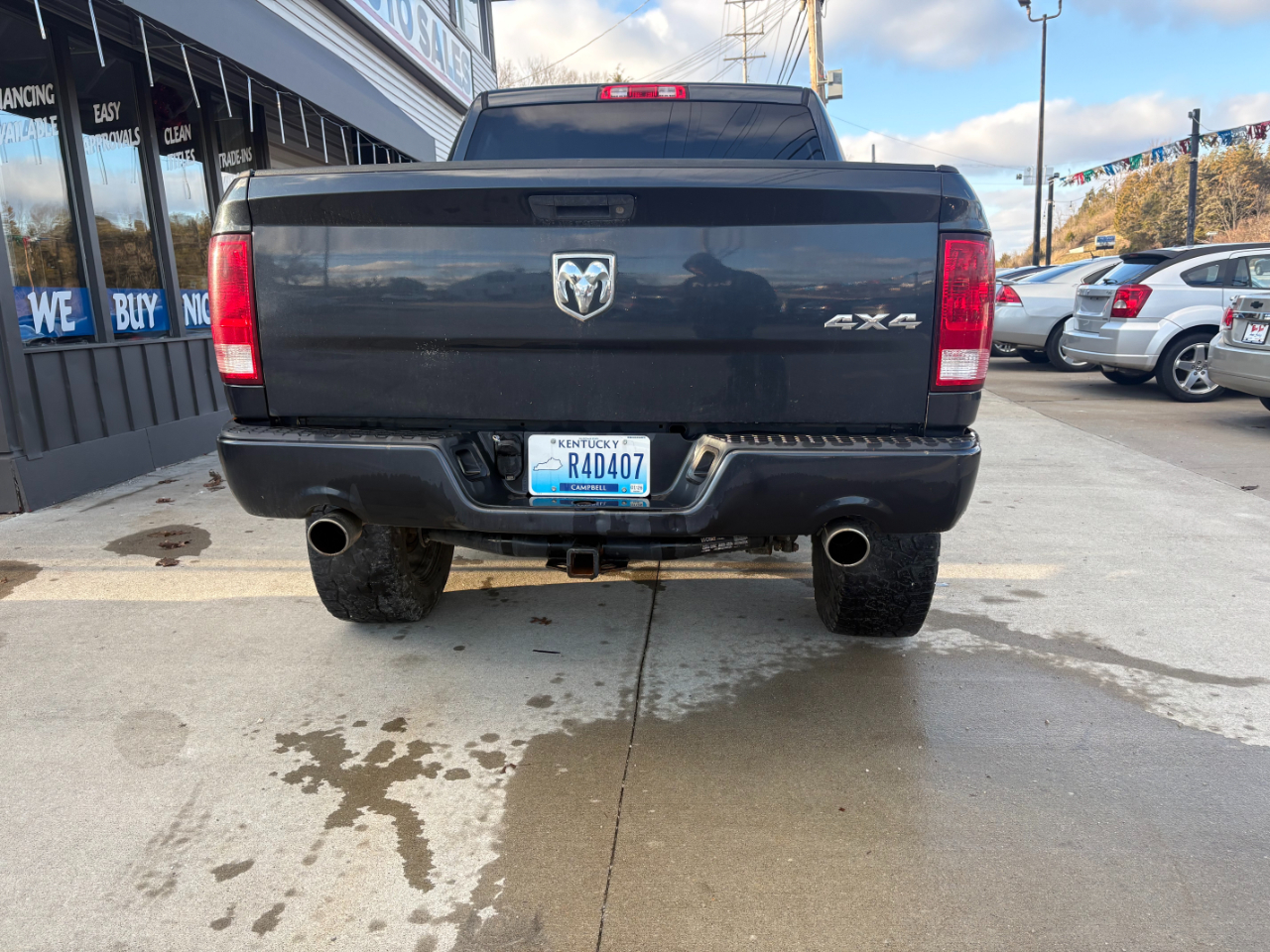 RAM 1500 SLT Crew Cab SWB 4WD 2014