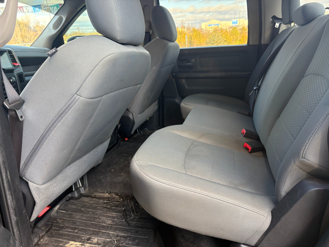 RAM 1500 SLT Crew Cab SWB 4WD 2014