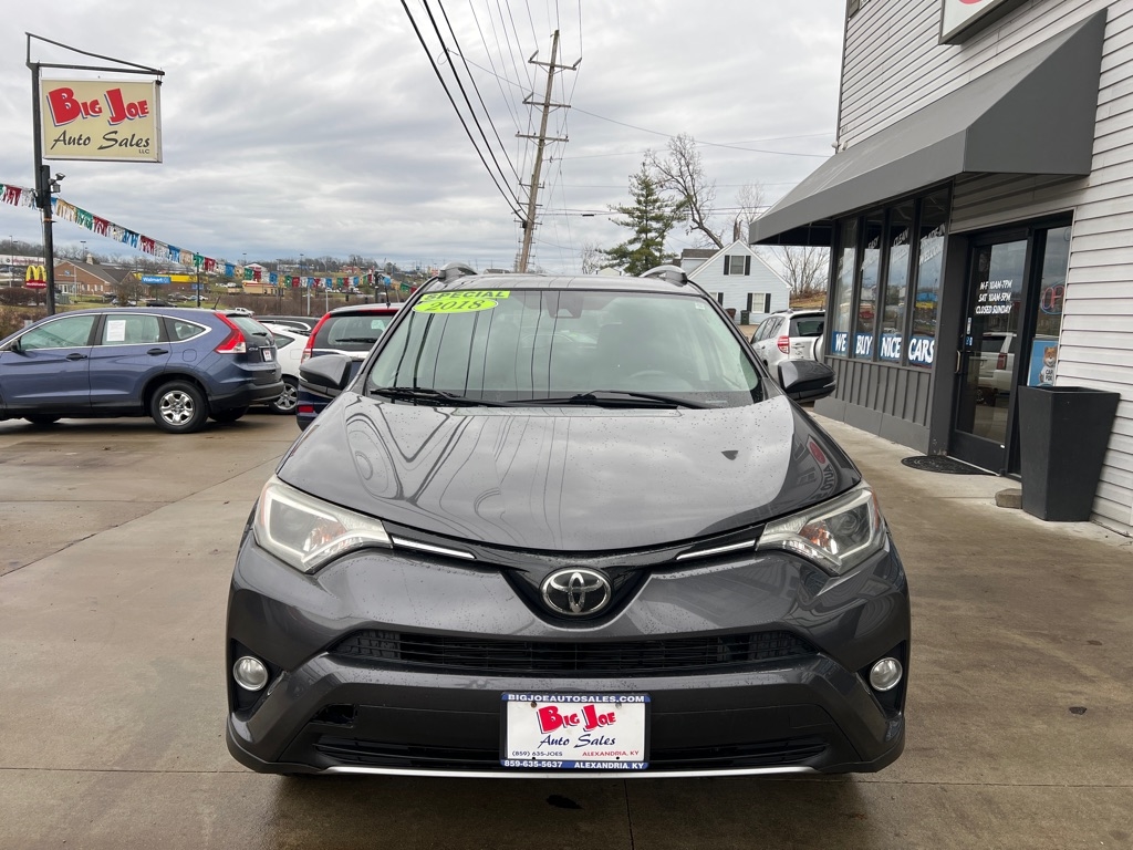 Toyota RAV4 XLE FWD 2018