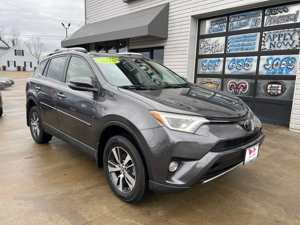 Toyota RAV4 XLE FWD 2018