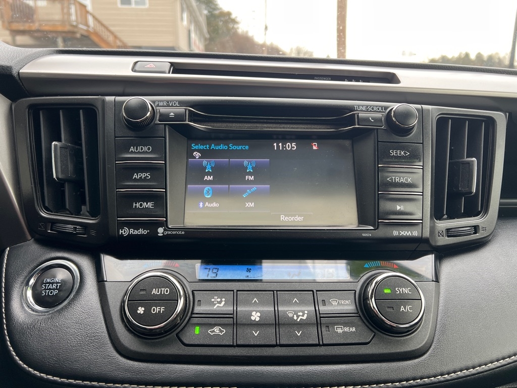 Toyota RAV4 XLE FWD 2018