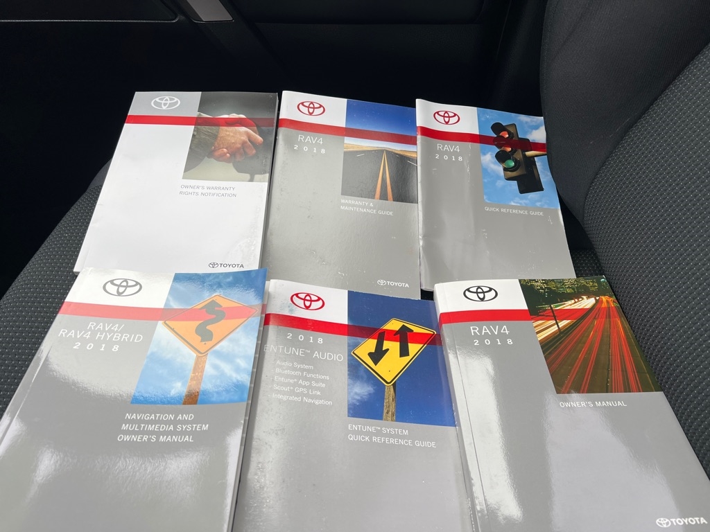 Toyota RAV4 XLE FWD 2018