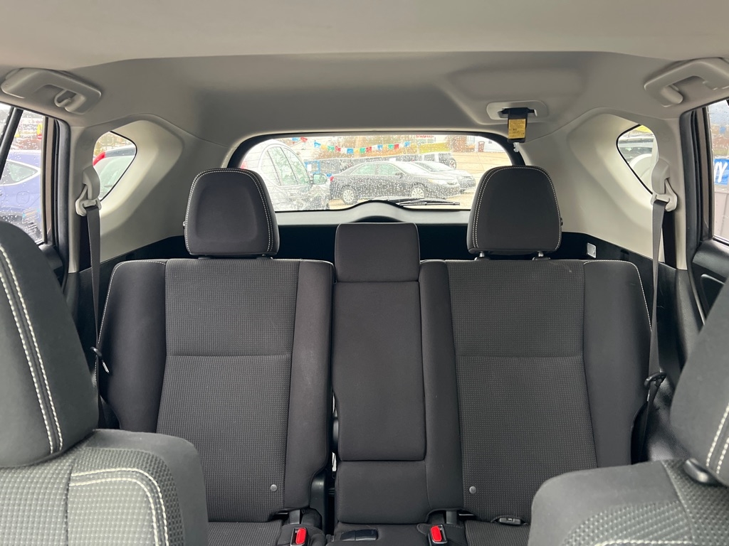 Toyota RAV4 XLE FWD 2018