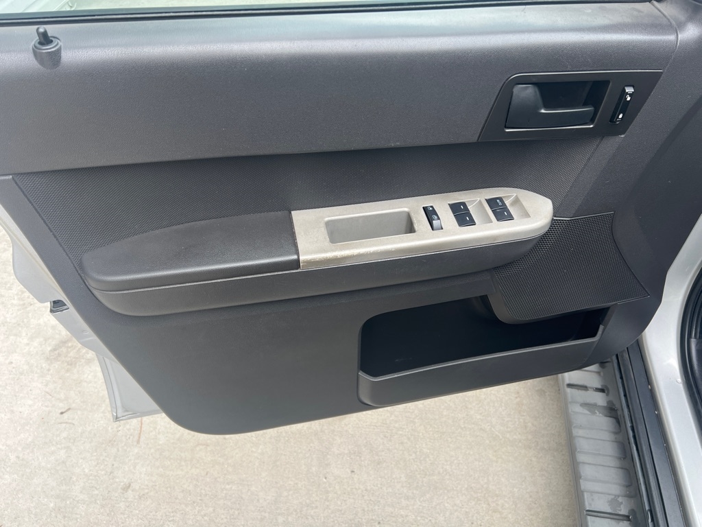 Ford Escape XLT 4WD V6 2008