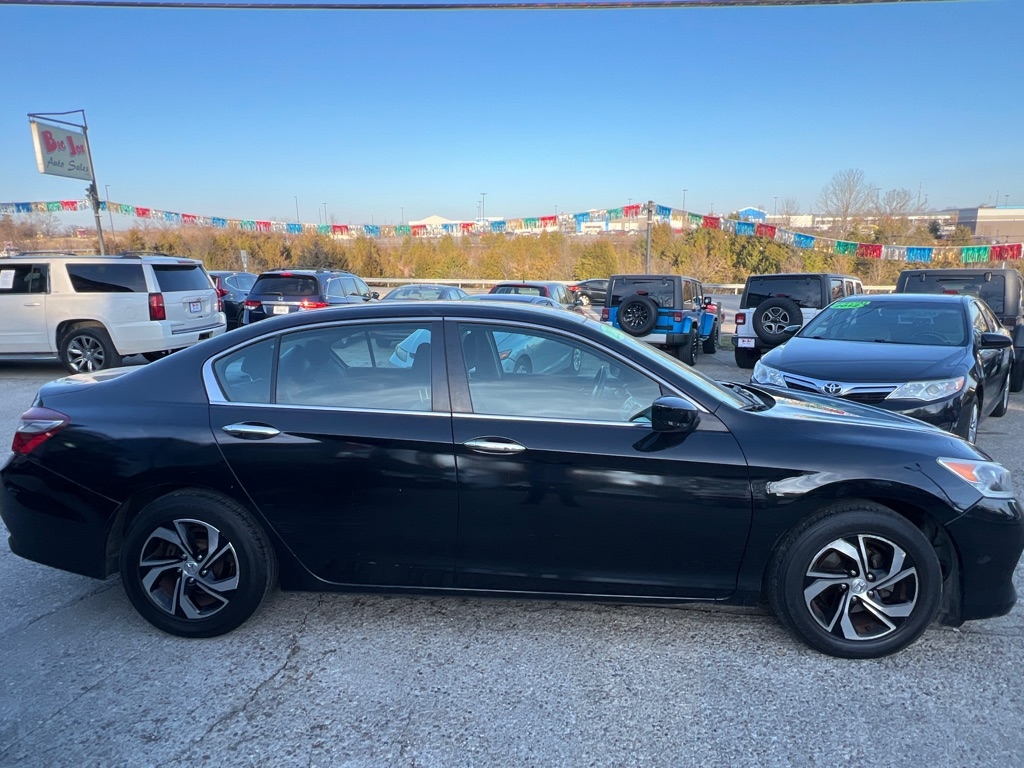 Honda Accord LX Sedan CVT 2017
