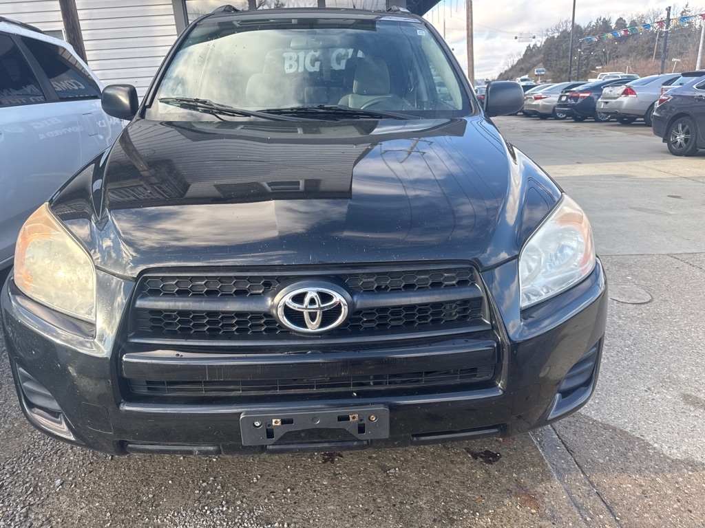 Toyota RAV4 Base I4 4WD 2012