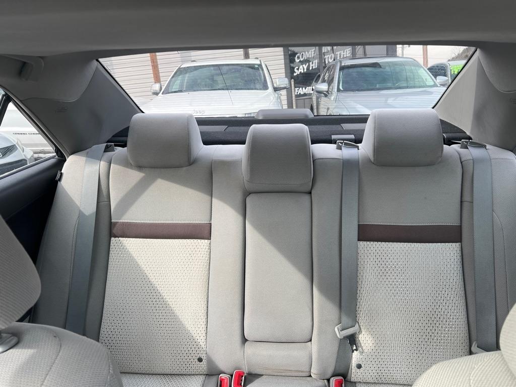 Toyota Camry SE 2012