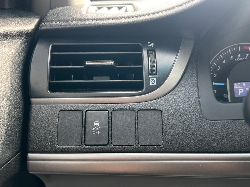 Toyota Camry SE 2012