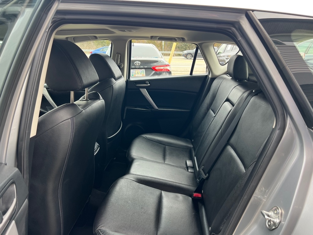 Mazda MAZDA3 i Grand Touring MT 5-Door 2013