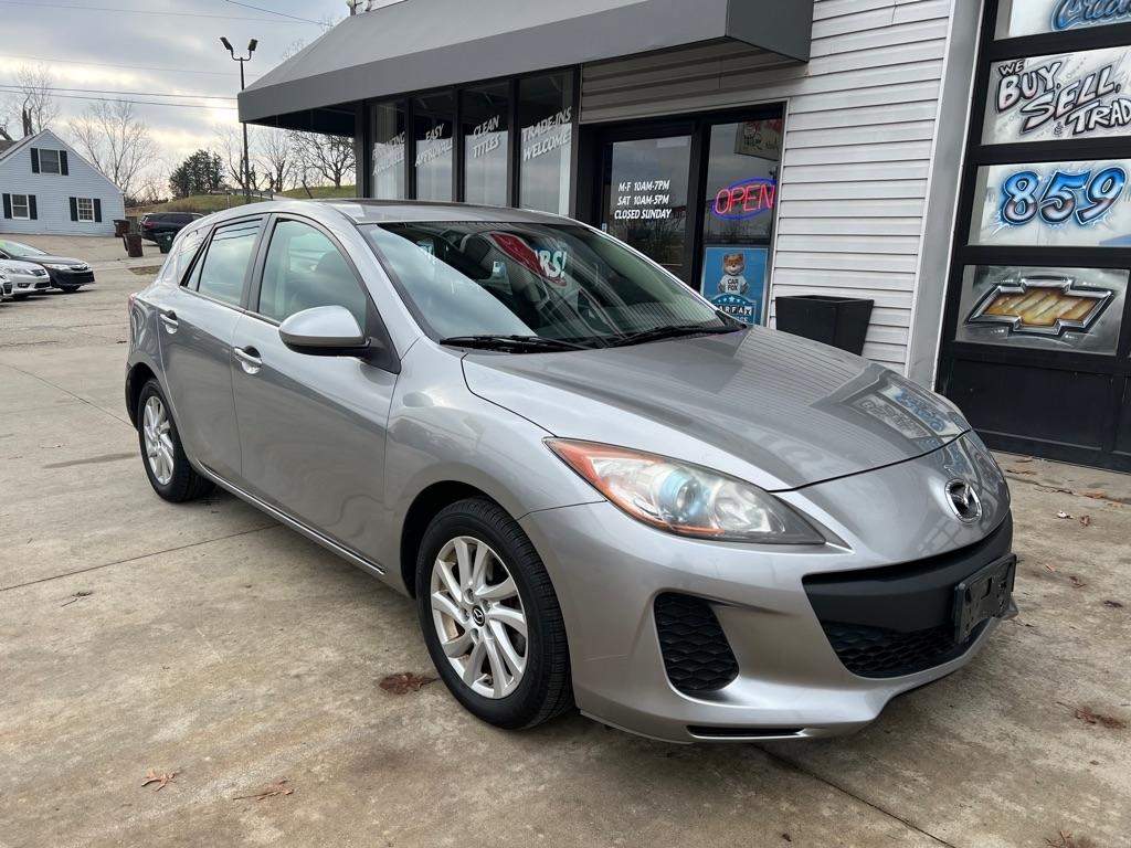 Mazda MAZDA3 i Grand Touring AT 5-Door 2013