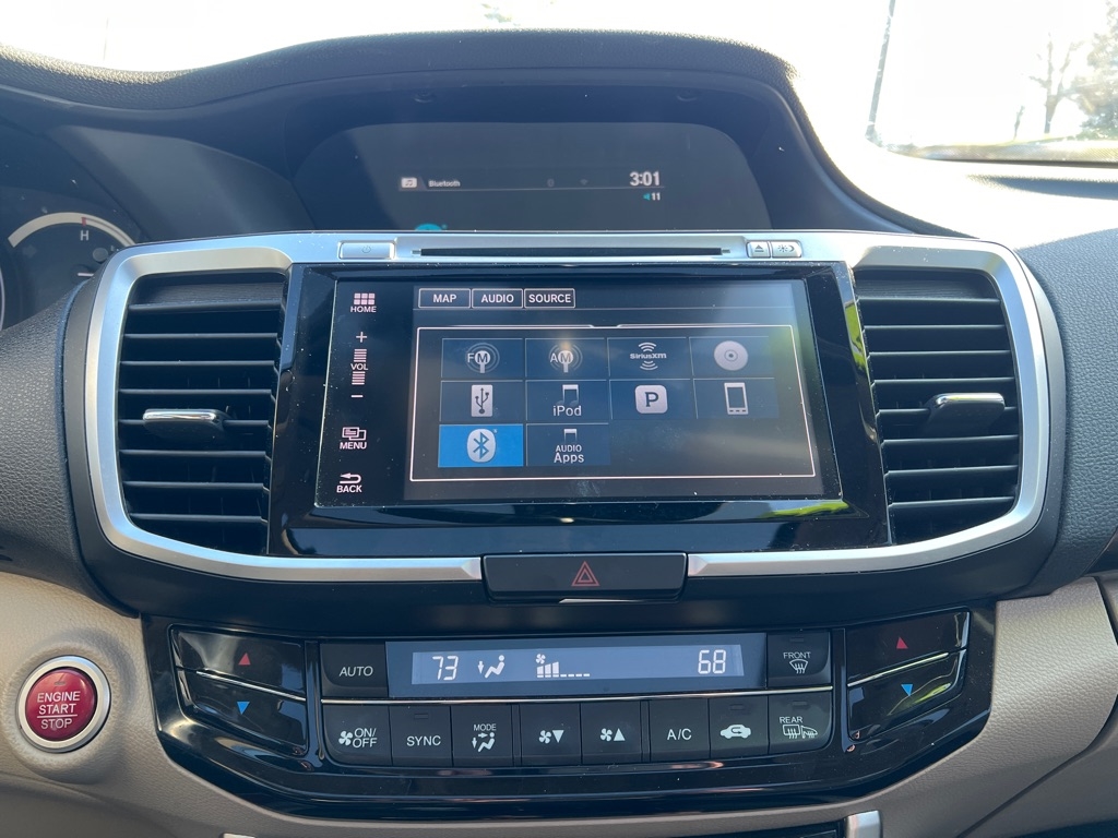 Honda Accord Touring V6 Sedan 6-Spd AT 2017