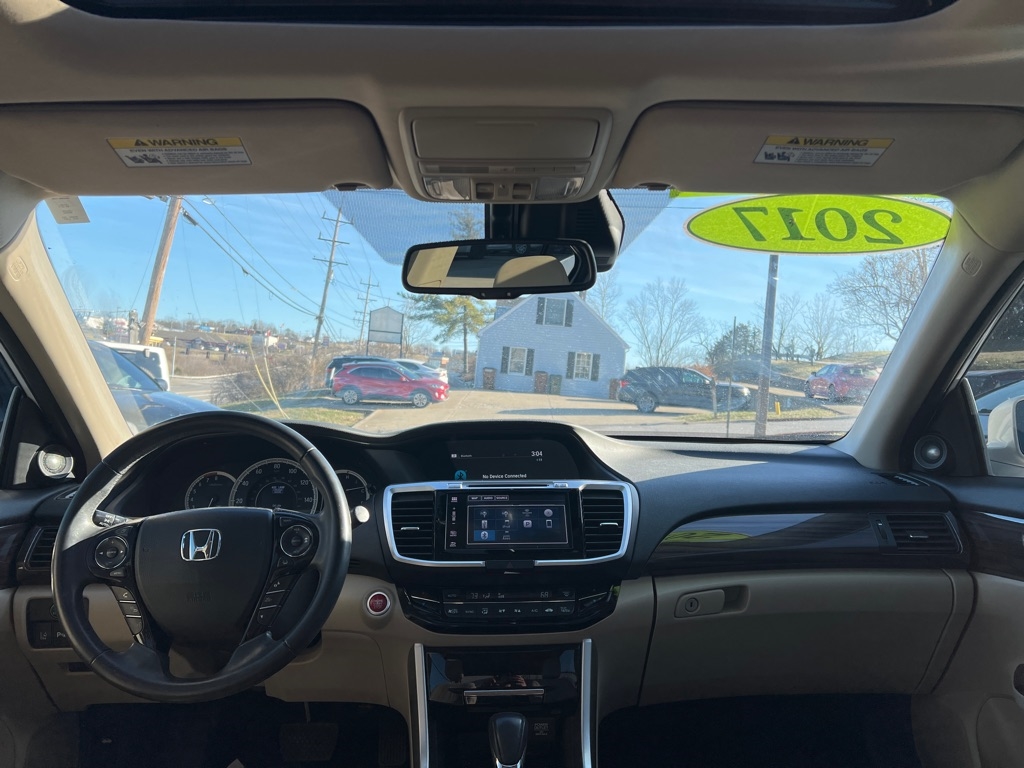 Honda Accord Touring V6 Sedan 6-Spd AT 2017