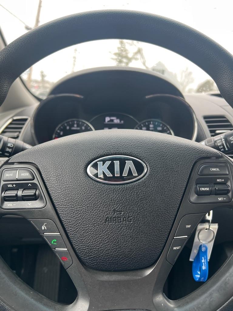 Kia Forte LX 5D Hatchback 2018