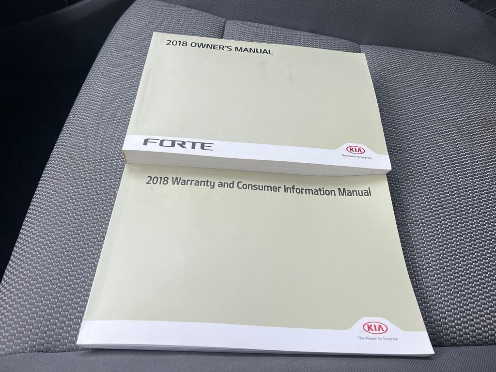 Kia Forte LX 5D Hatchback 2018