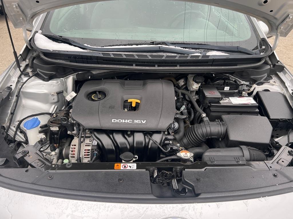 Kia Forte LX 5D Hatchback 2018