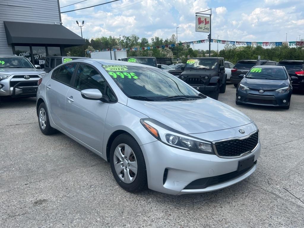 Kia Forte LX 5D Hatchback 2018